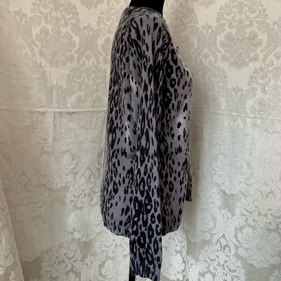 Jessica Ladies Cardigan, Leopard Print cotton with cashmere - Picture 2 of 10